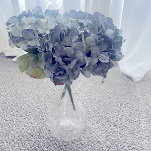 Vintage Glass Vase w/ 10 Grey Hydrangeas
